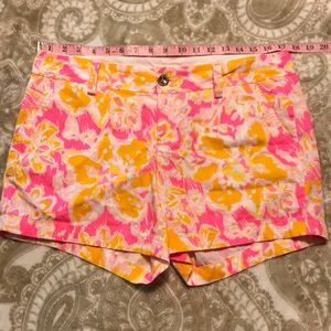 Lilly Pulitzer shorts size 8